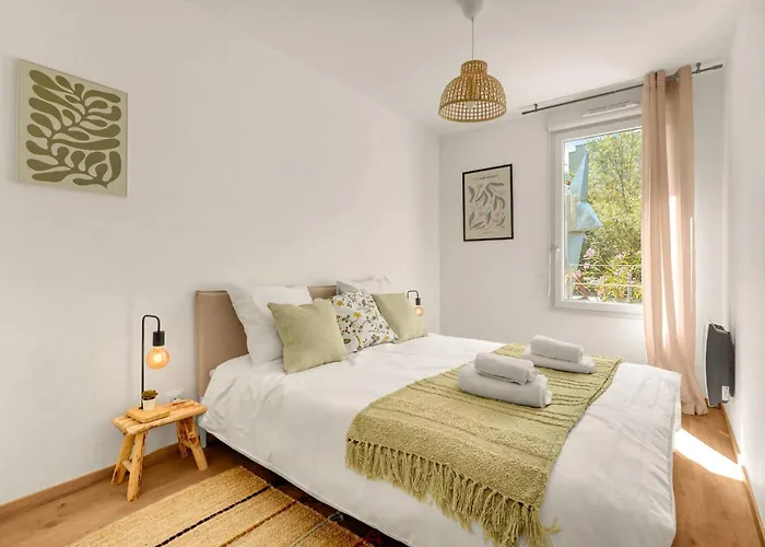 Holiday home Elegant Avec